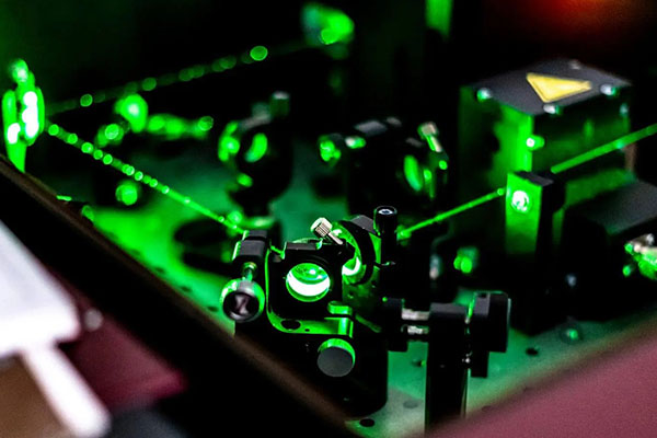ultrafast laser